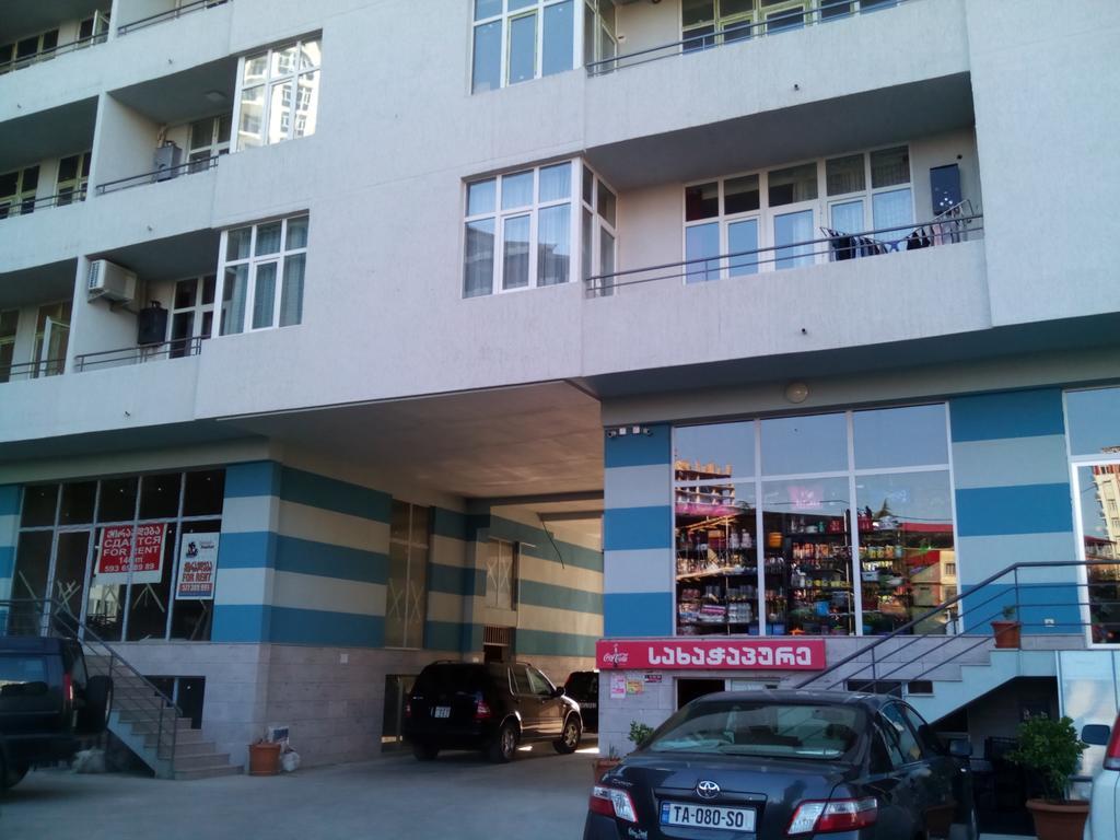 Arleville Батуми Экстерьер фото