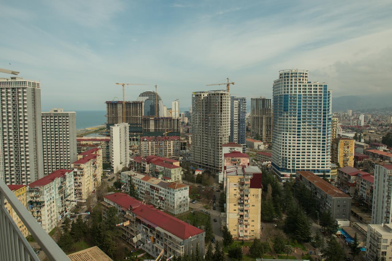 Arleville Батуми Экстерьер фото