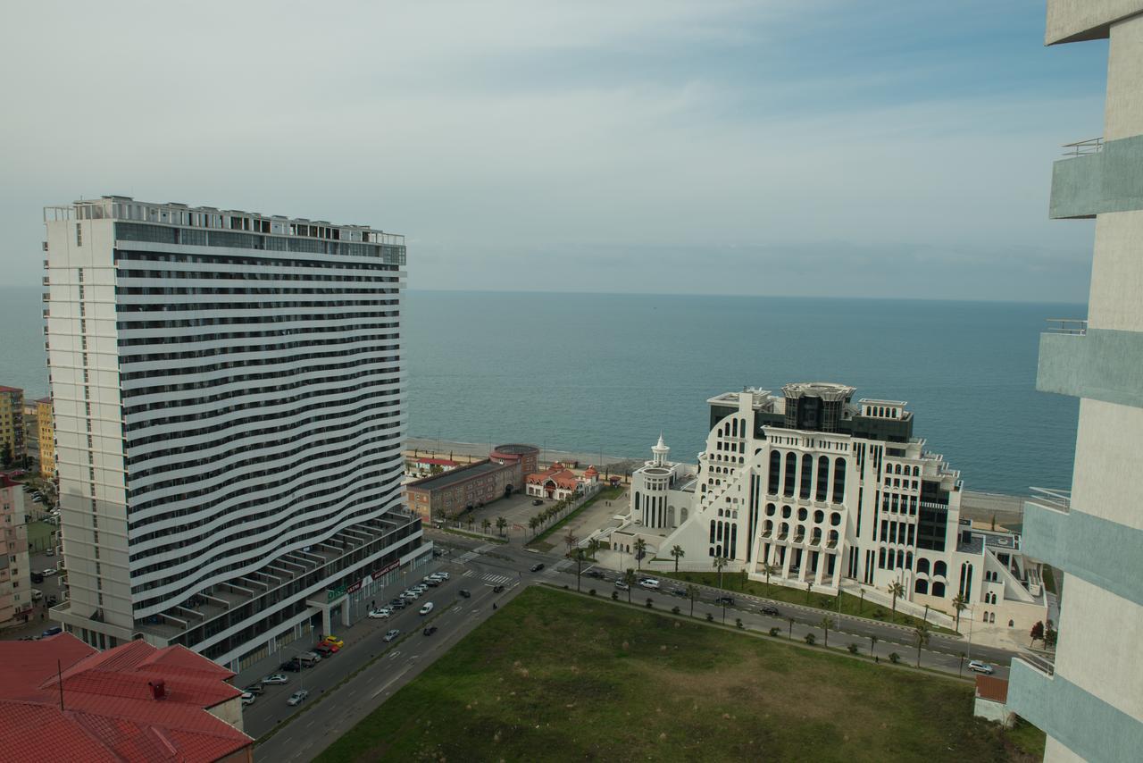 Arleville Батуми Экстерьер фото